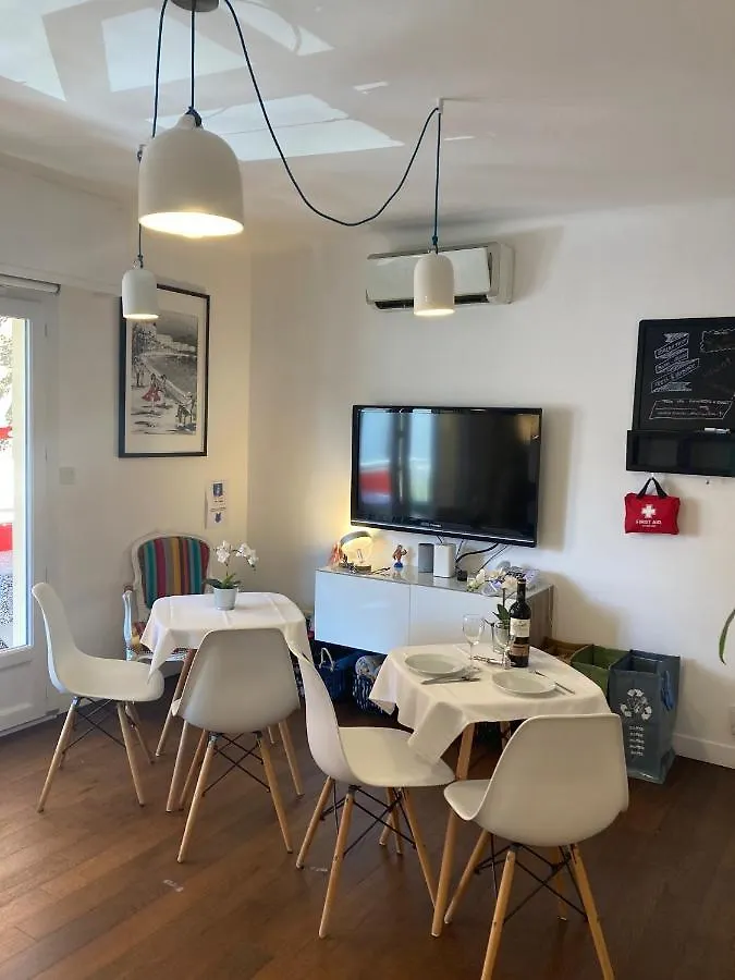 Cannes City B&B