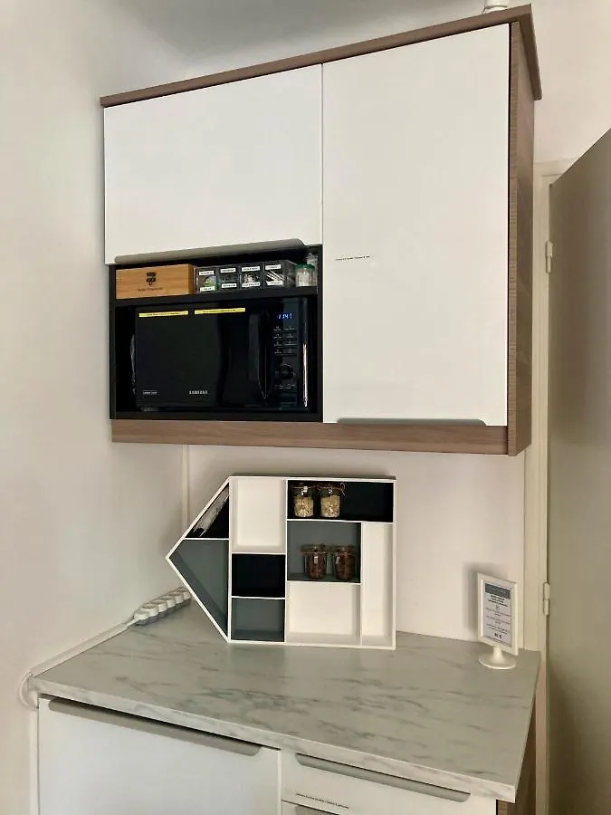 Cannes City B&B