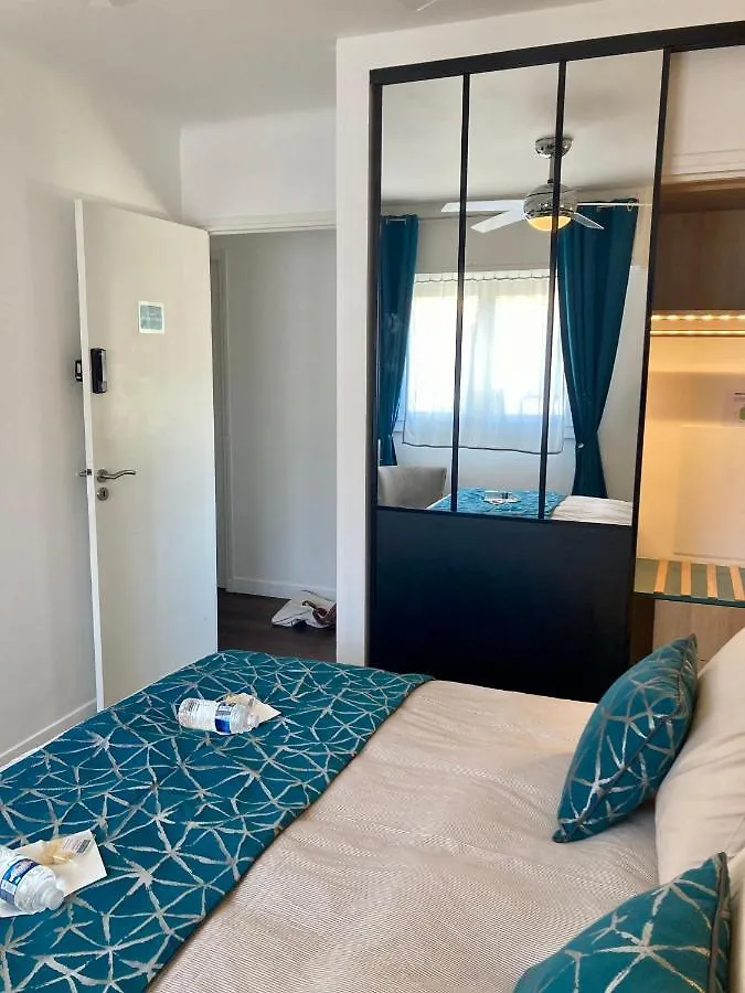 Cannes City B&B 3*,  프랑스